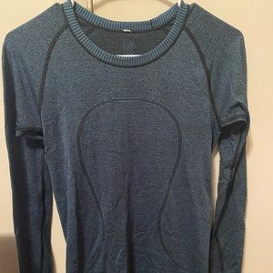 Lululemon Swiftly Tech long sleeve shirt